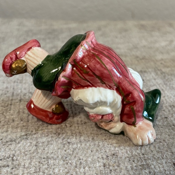 Set of Five Holiday Elf Figurines Christmas Decor - Picture 6 of 10